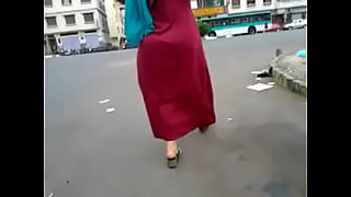 1 lady 5 man