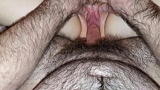 1 girl 4 boys at a time 1 in moutn 2 in vagina 1 in 2 hole