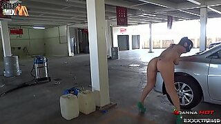 aunty changing hidden cam