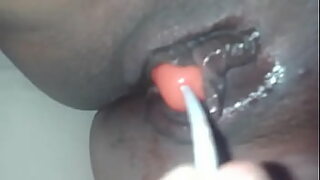 1 girl 4 boys at a time 1 in moutn 2 in vagina 1 in 2 hole