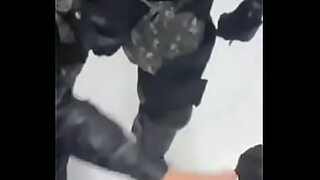 apat na pinay nagpakita ng mga dibdib