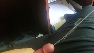 18 year old breaks the seal of the pussy with her step brothers big