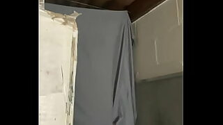 18 year old breaks the seal of the pussy with her step brothers big