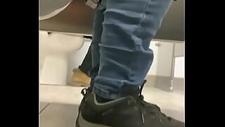 aunty bathing hidden cam