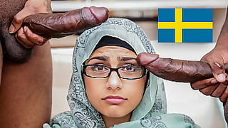 1031 mia khalifa muslim babe jerks off bbc for sciene on loop xnxx com 17 may 2020