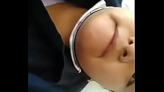 amigo dejo a su novia caliente y sola conmigo asi que nos pusimos a coger a sus espaldas siguenos en