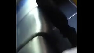 18 year old na lalaki hinalikan at titirahin ang maputing tiyahin