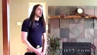 18 year old breaks the seal of the pussy with her step brothers big