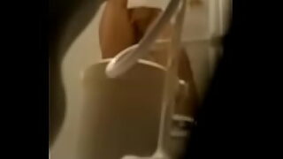 camara escondida a profesora