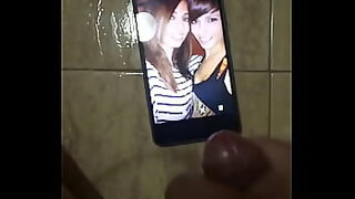 amigo dejo a su novia caliente y sola conmigo asi que nos pusimos a coger a sus espaldas siguenos en