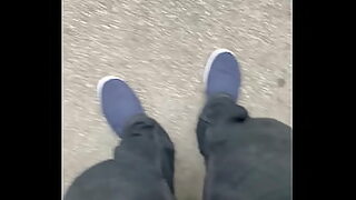 aunty pissing