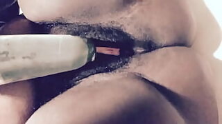 18 year old showing you how to cum just by using your hands