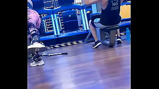 abuelo folla a su nieta culona