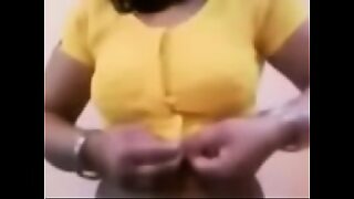 18 year girl boob show
