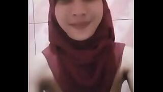 bigtit mom