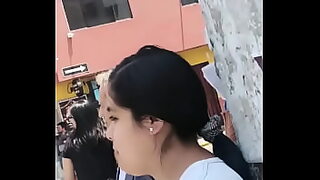 1080p un ouvrier costaud sest fait prendre en train de se branler dans un escalier