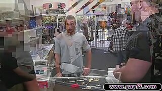 1 guy 2 lesbians