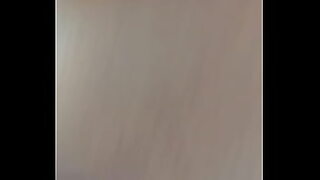 18 year old showing you how to cum just by using your hands