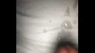 aliyah kurnia tkw sange di wc