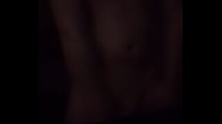 1 guy 2 lesbians