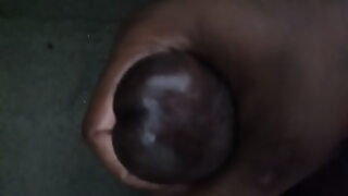 1sr time milk from nipple
