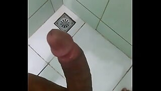 18 yo dick in e cheese parking lot
