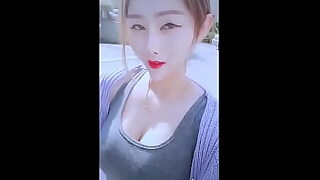 10 sec the naughty boy stripped off moms sari and fucked her hard