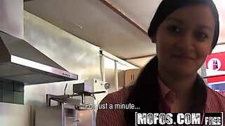 18 year old gurl first time