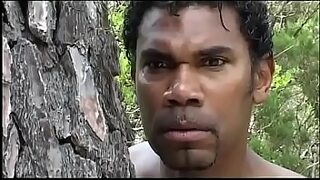 18 year old na lalaki hinalikan at titirahin ang maputing tiyahin
