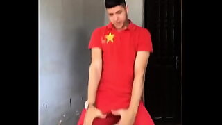 18 year old boy fucks with a 21year old woman