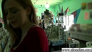 anna fox solo