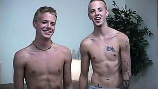 2 cocks in the same pussy