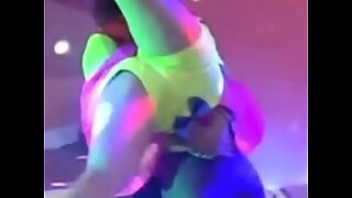 descuidos de artistas ensenando todo