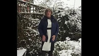 anal on snow