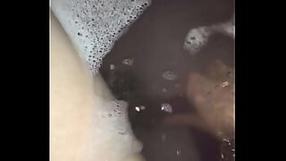 1 bath for 2 furrys