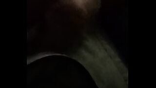 1080p un ouvrier costaud sest fait prendre en train de se branler dans un escalier