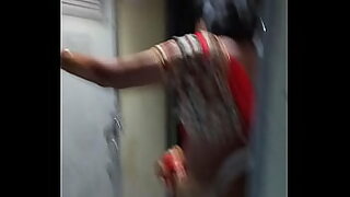 18 year girl first time indian sex