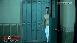 1 laki 2 perempuan