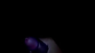 1080p un ouvrier costaud sest fait prendre en train de se branler dans un escalier