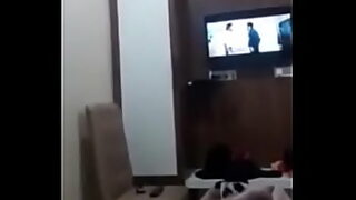 18 year old na lalaki hinalikan at titirahin ang maputing tiyahin