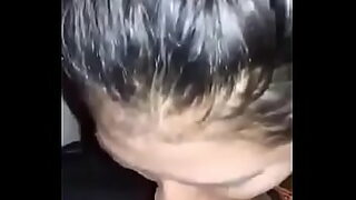 1080p un ouvrier costaud sest fait prendre en train de se branler dans un escalier