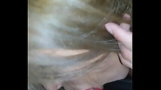 1080p un ouvrier costaud sest fait prendre en train de se branler dans un escalier
