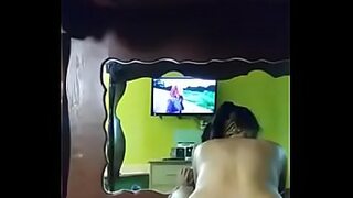 1 girl 4 boys at a time 1 in moutn 2 in vagina 1 in 2 hole
