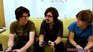 18 year girl vs 18 year boy