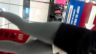 1 cewek 3 cowok ngentot