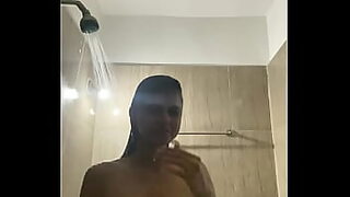 amongus getting cheeks clapped