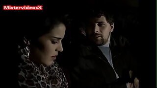 a su hermana dormida y se la folla