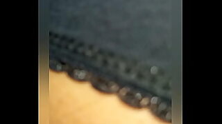 ass shaking to cum too