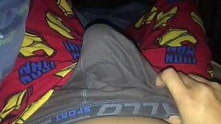 18 year old breaks the seal of the pussy with her step brothers big