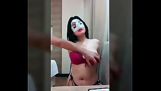 18 sal ki ldki ke sharee me xxx video